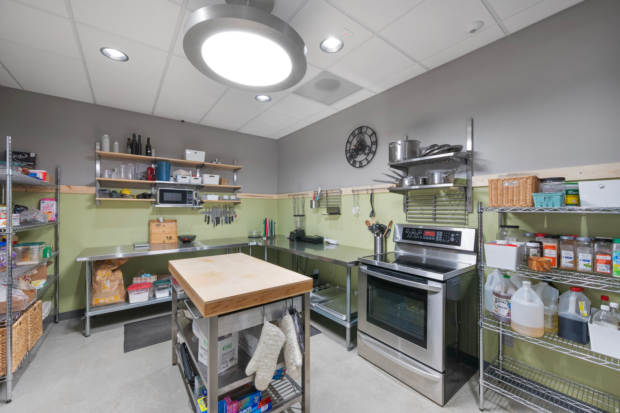 COALVILLE TOWN - Commercial Sale