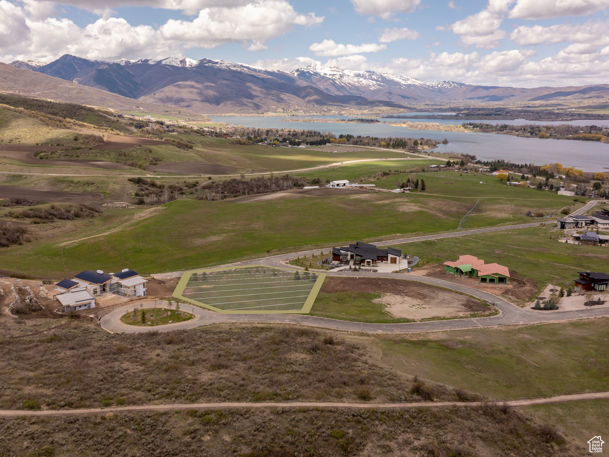 1671 S Bristlecone Ln #25, Huntsville, Utah image 4