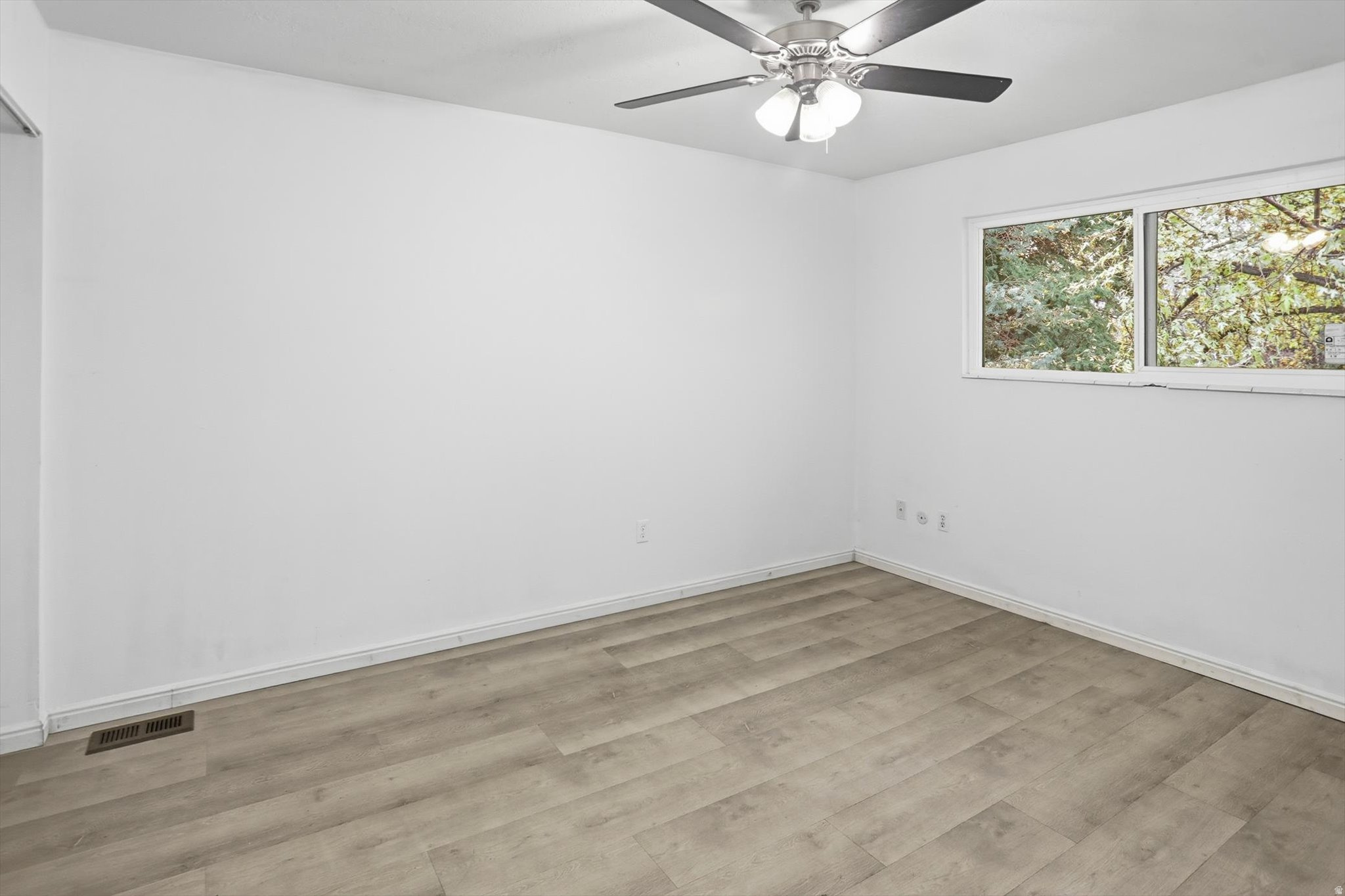 MILL CREEK - Residential