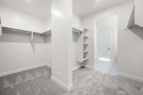 Tiny photo for 1579 HORIZON PKWY N #124, Washington, UT 84780 (MLS # 2142487)