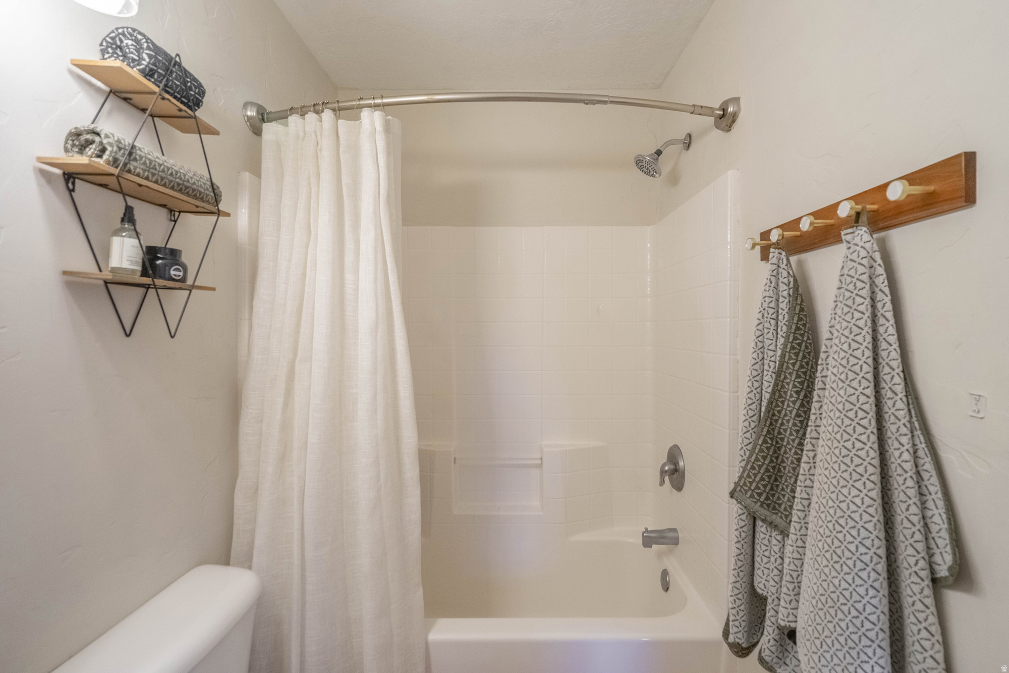 APPLE VALLEY RANCH 2 AMD - Residential