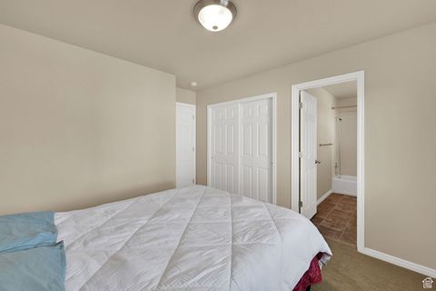 Tiny photo for 2462 N HOODED CRANE CIR W, Clinton, UT 84015 (MLS # 2107429)
