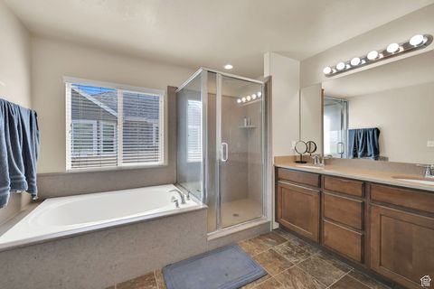 Tiny photo for 2462 N HOODED CRANE CIR W, Clinton, UT 84015 (MLS # 2107429)
