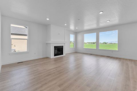 Tiny photo for 1586 E 920 N #190, Salem, UT 84653 (MLS # 2126236)
