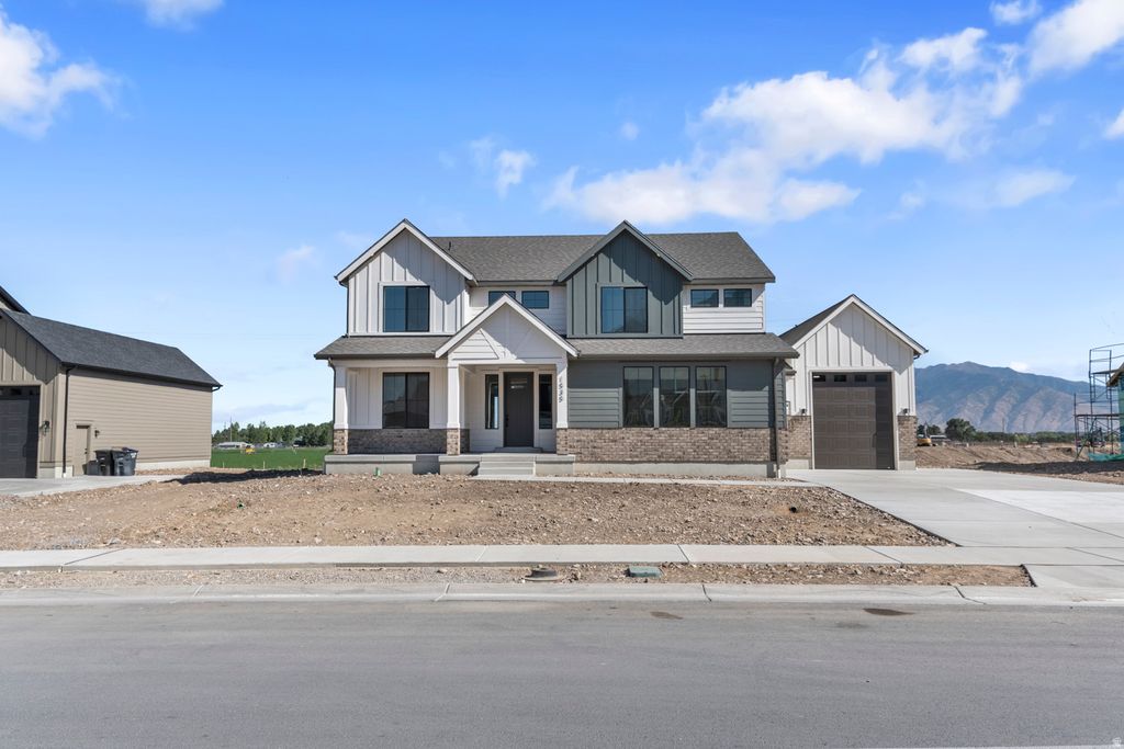 Photo of 1586 E 920 N #190, Salem, UT 84653 (MLS # 2126236)