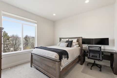 Tiny photo for 434 E DEPOT ST S, Clearfield, UT 84015 (MLS # 2137061)