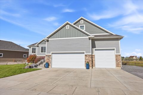Tiny photo for 1839 S 3335 W, West Haven, UT 84401 (MLS # 2154398)