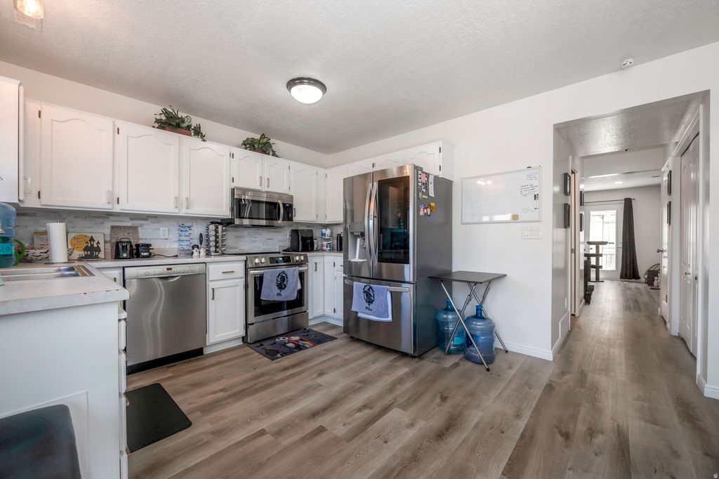 Photo of 3606 S 2045 W, Salt Lake City, UT 84119 (MLS # 2133965)