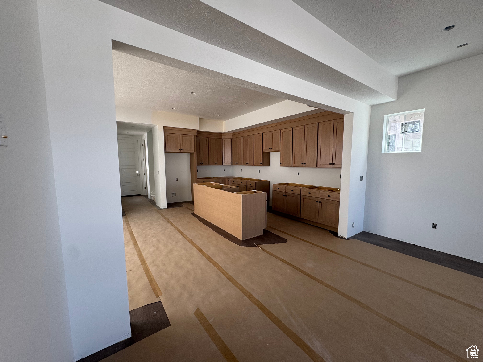 HUNTINGTON RANCH - Residential