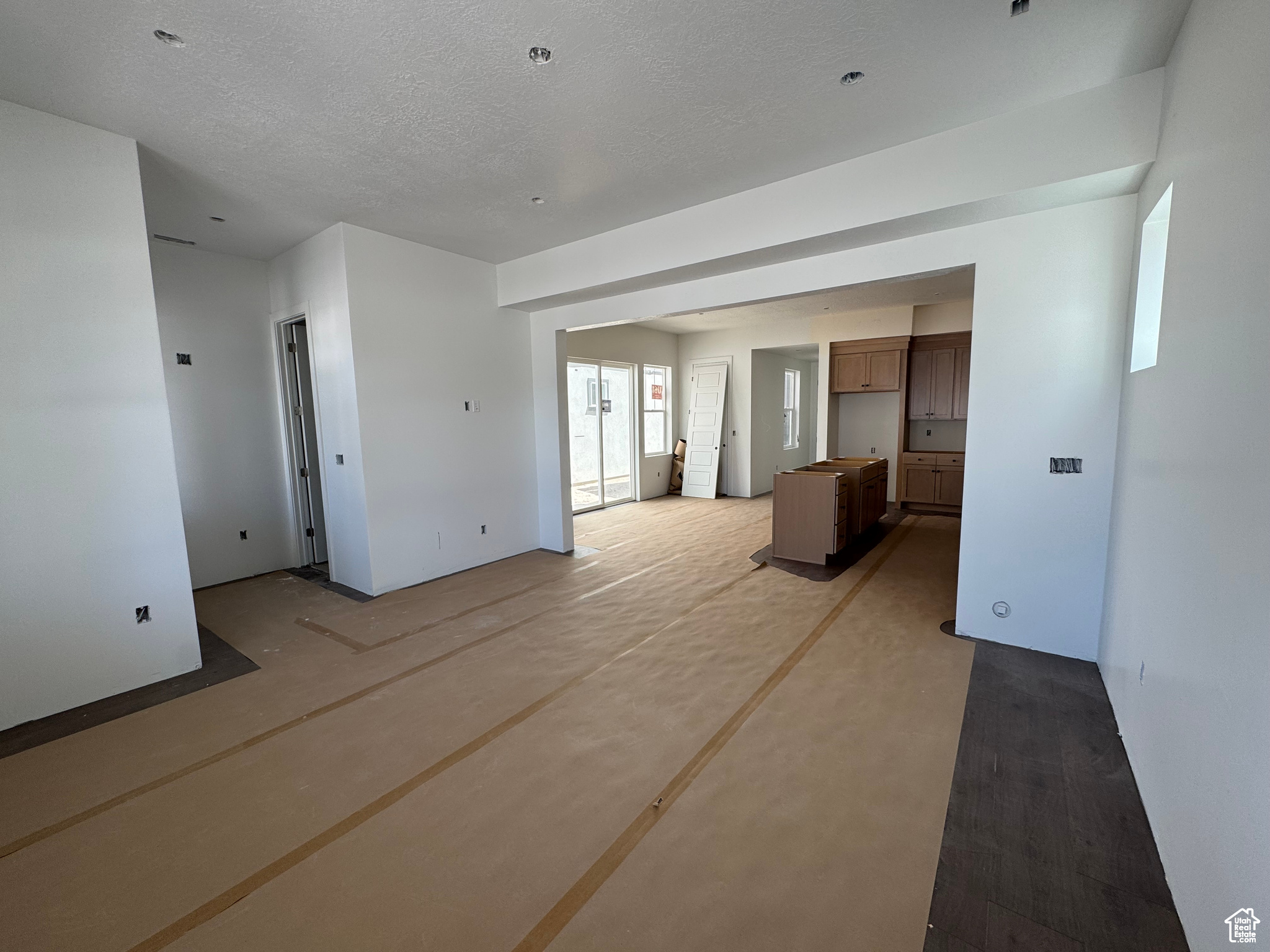 HUNTINGTON RANCH - Residential