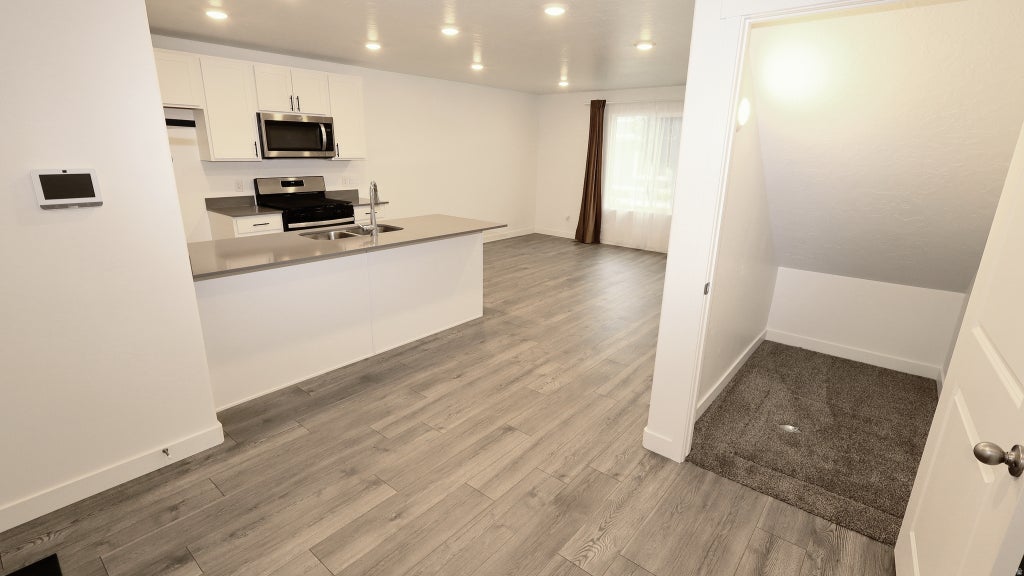 Photo of 913 E BELAY CT #2159, Saratoga Springs, UT 84045 (MLS # 2175450)