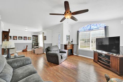 Tiny photo for 3139 N PELICAN DR, Farr West, UT 84404 (MLS # 2134367)