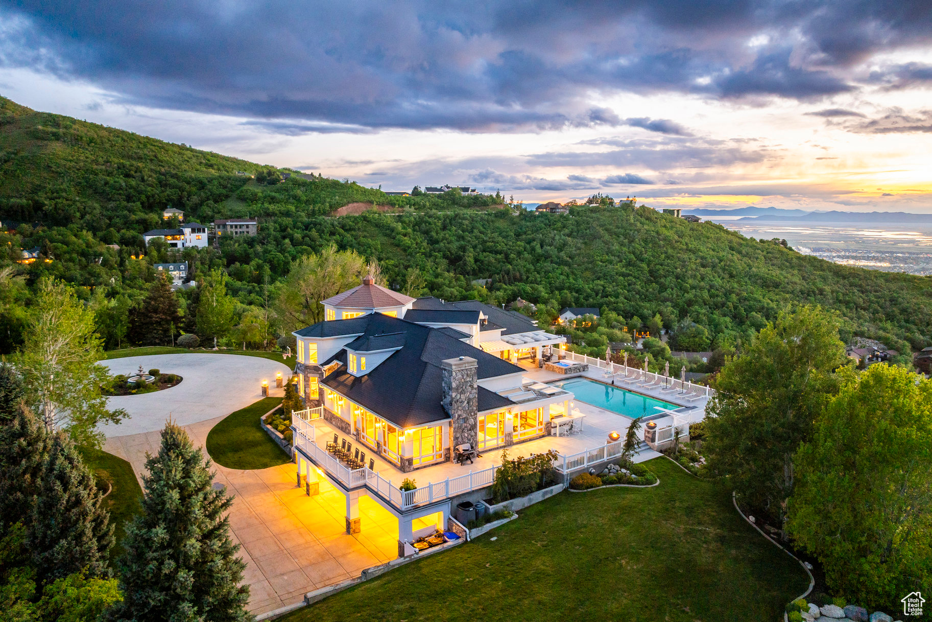 MAPLE HILLS - Residential