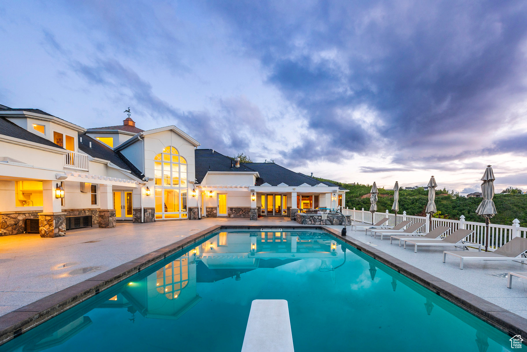 MAPLE HILLS - Residential