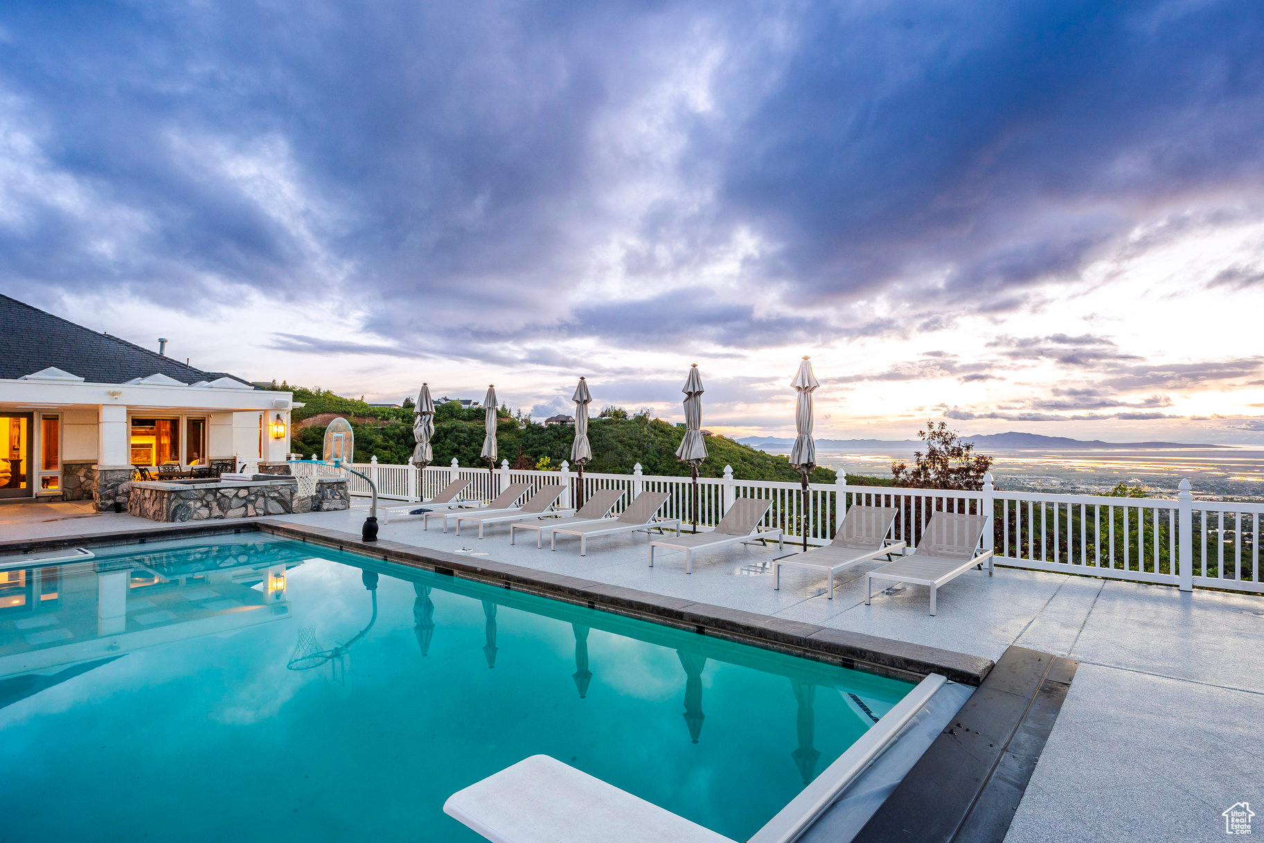 MAPLE HILLS - Residential