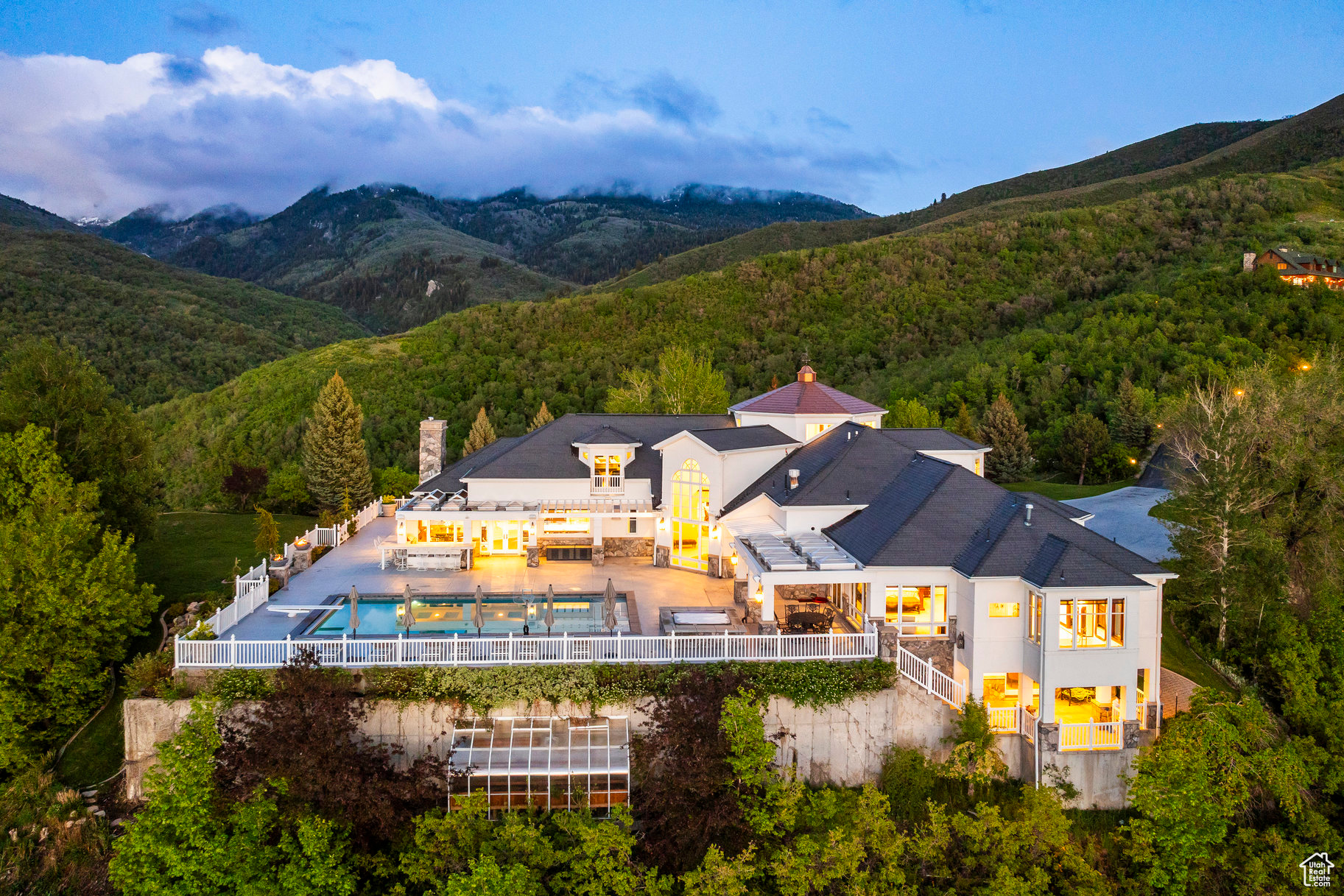 MAPLE HILLS - Residential