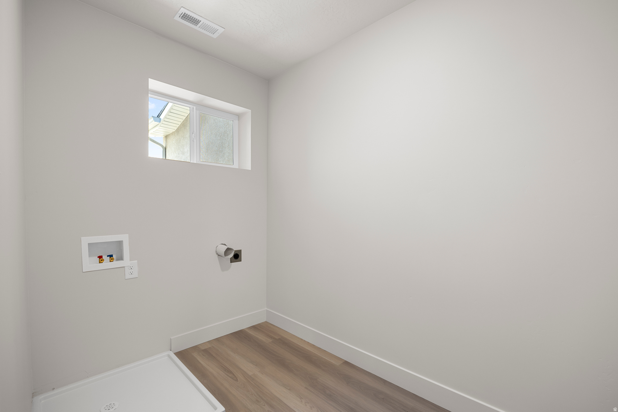 MAPLETON VILLAGE TOWNHOMES - Residential