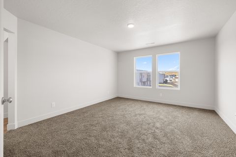 Tiny photo for 4002 S WOODLAND AVE #MVTA, Mapleton, UT 84664 (MLS # 2143319)