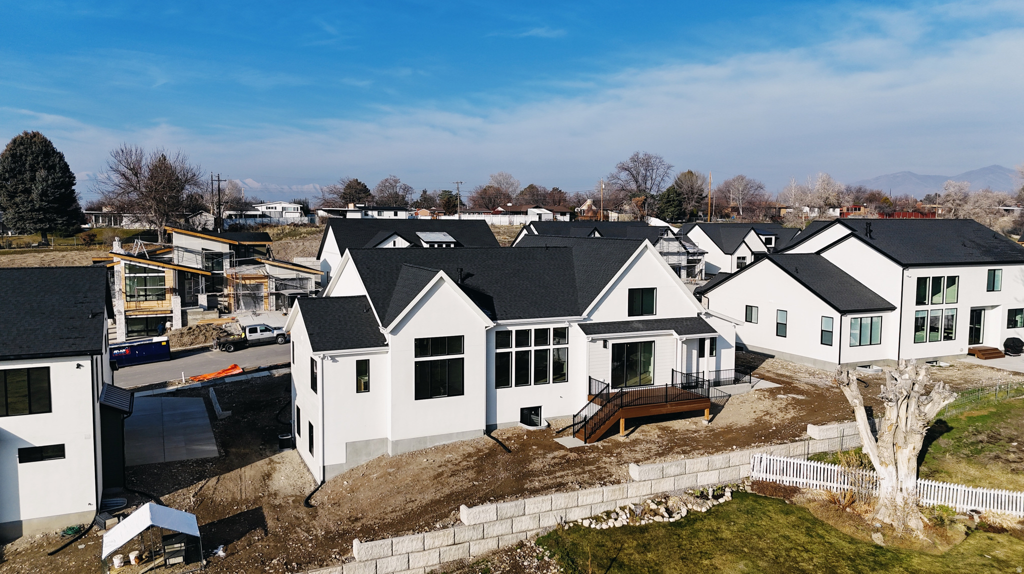 BECK HILLSIDE ESTATES - Residential