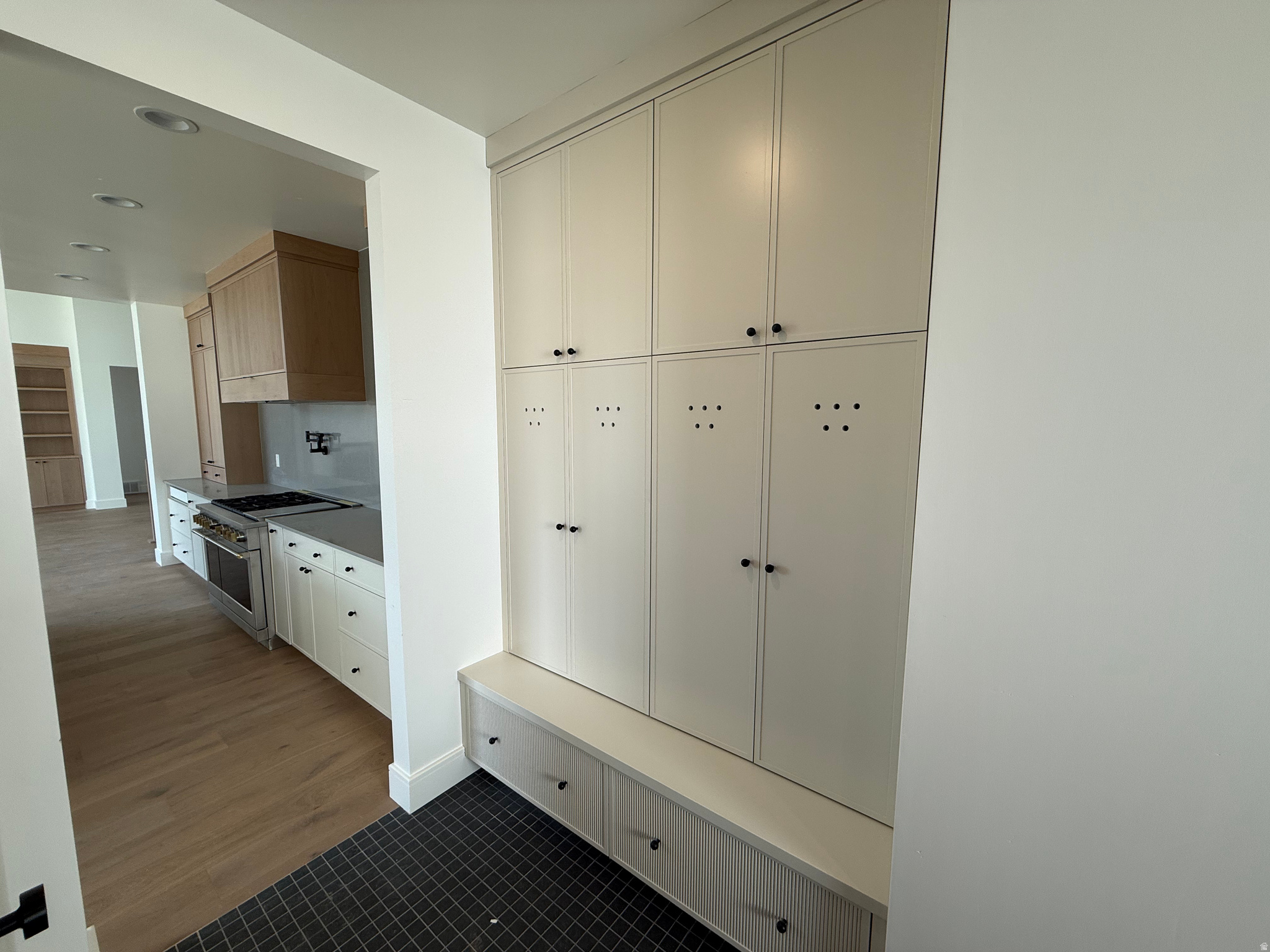 BECK HILLSIDE ESTATES - Residential