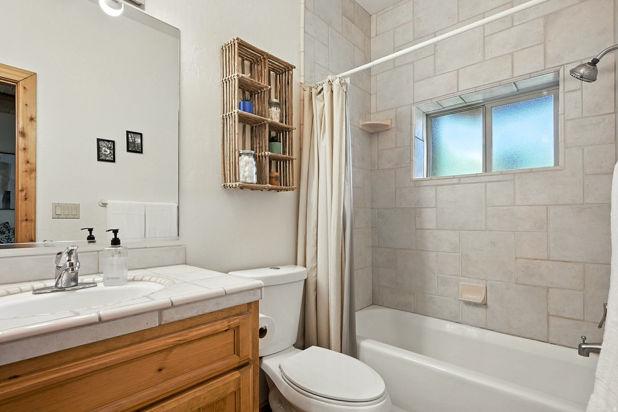 WOODBRIDGE - Residential