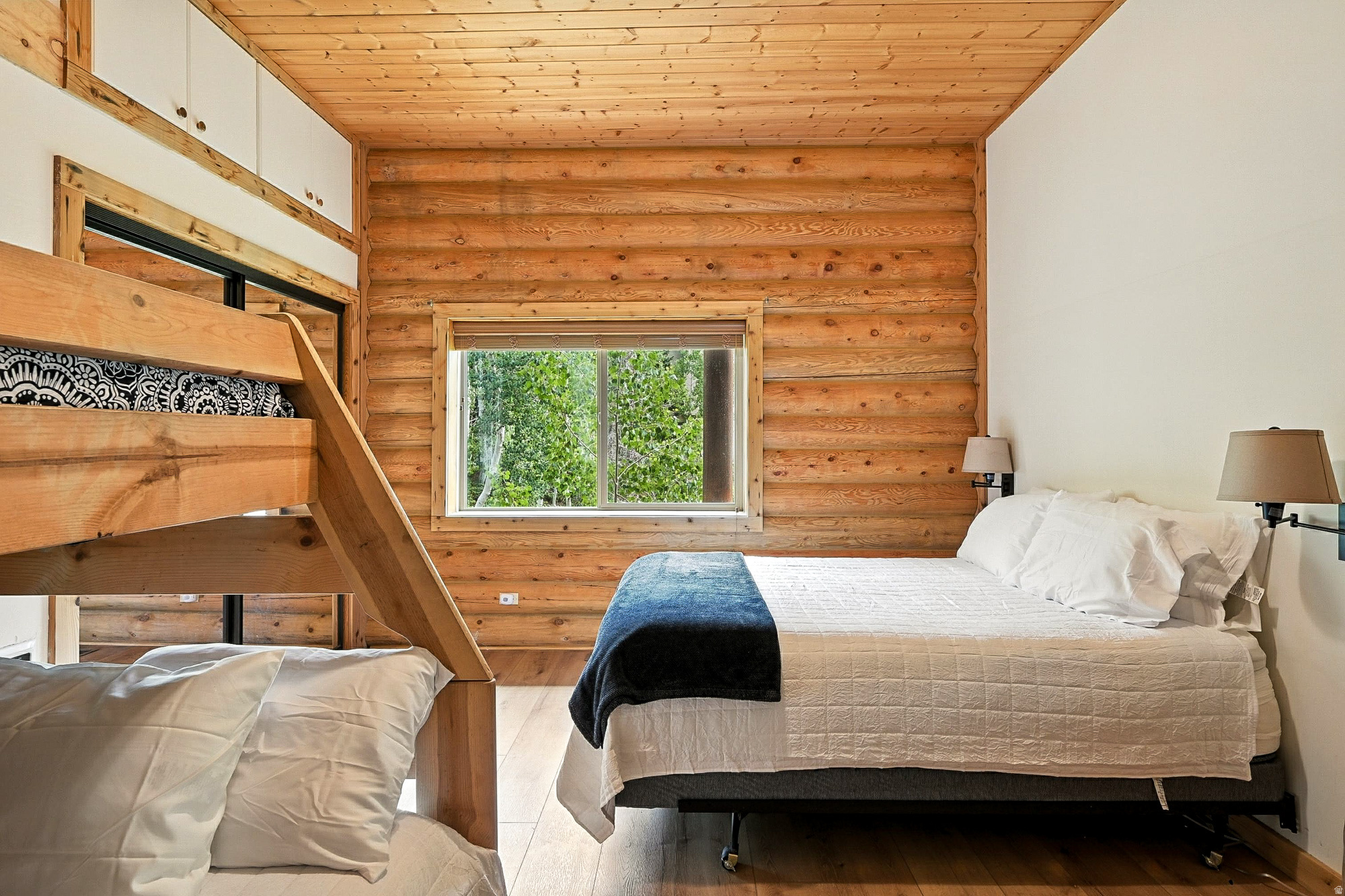 WOODBRIDGE - Residential