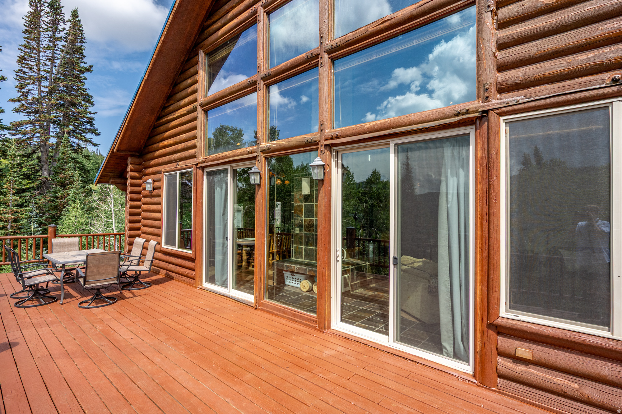 WOODBRIDGE - Residential