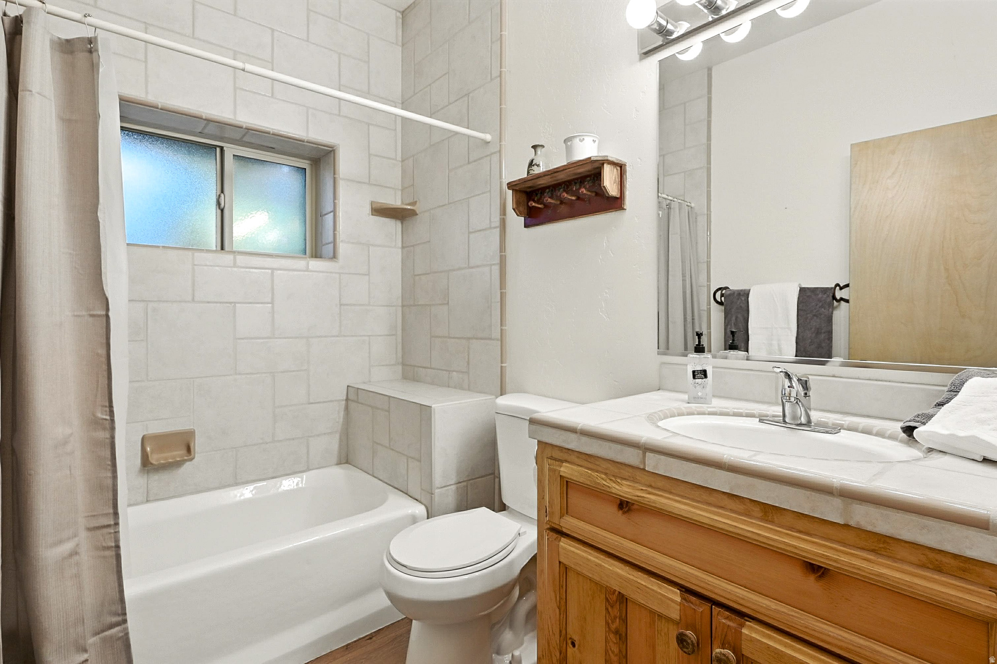 WOODBRIDGE - Residential