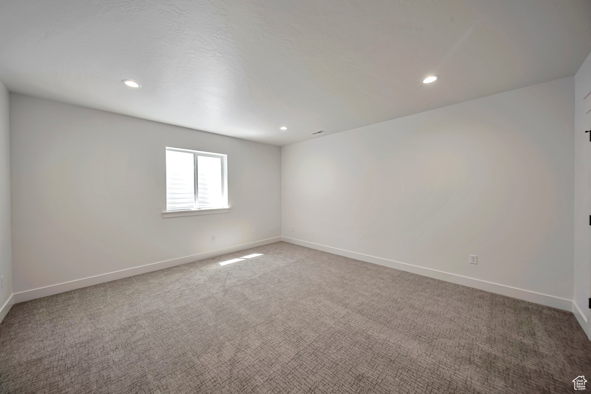 PINTAIL ESTATES - Residential