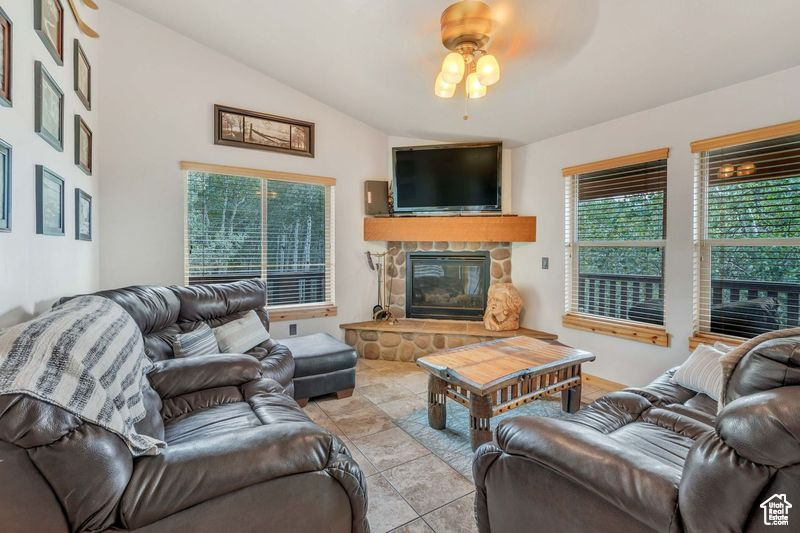 BEAVER SPRINGS - Residential