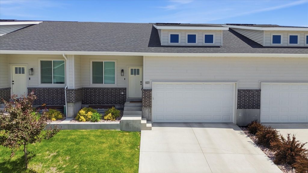 Photo of 820 S 380 E #14, Smithfield, UT 84335 (MLS # 2157222)