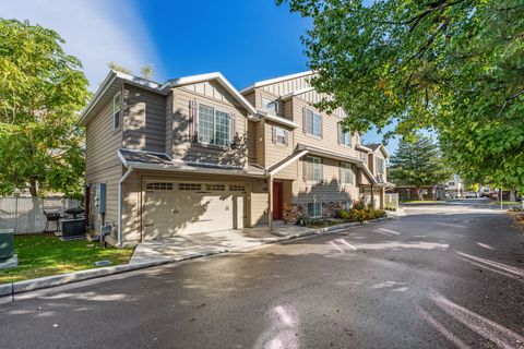 Photo of 185 E MAJESTIC ELMS PL, South Salt Lake, UT 84115 (MLS # 2130928)