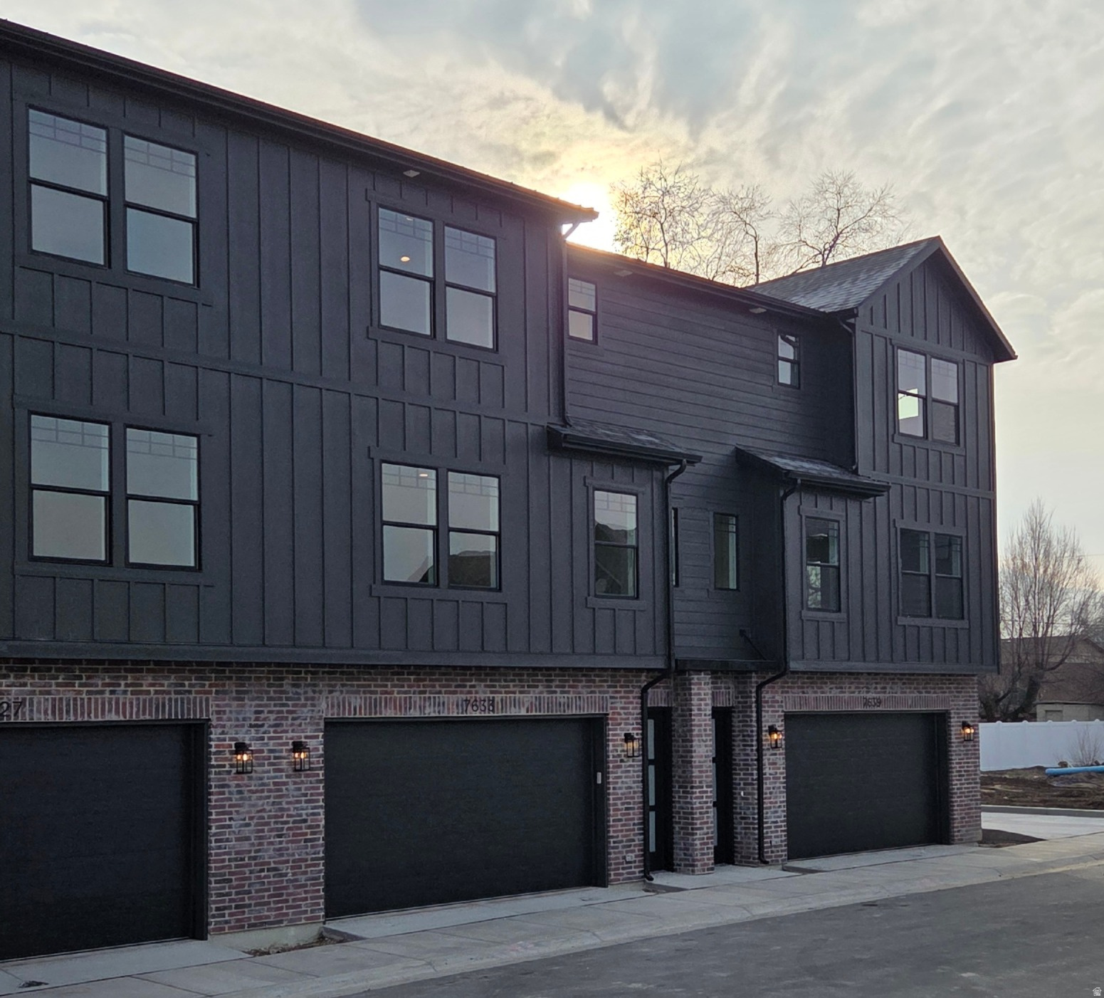 WOODHAVEN ESTATES - Residential