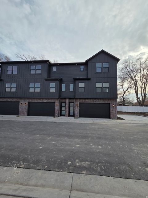 Tiny photo for 7633 S WOODTRAIL WAY E, Sandy, UT 84047 (MLS # 2132657)