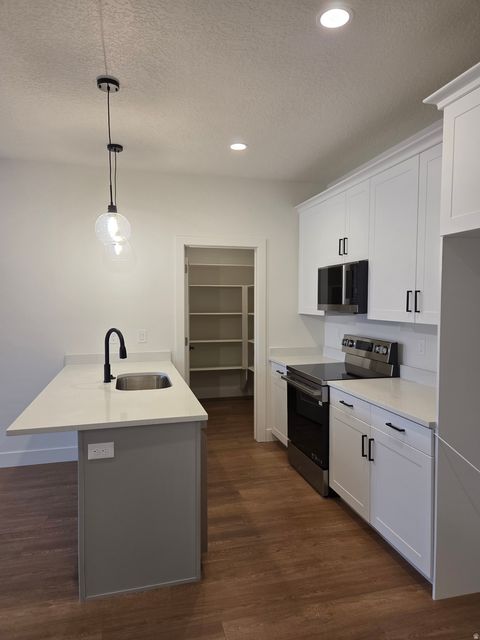 Tiny photo for 7633 S WOODTRAIL WAY E, Sandy, UT 84047 (MLS # 2132657)