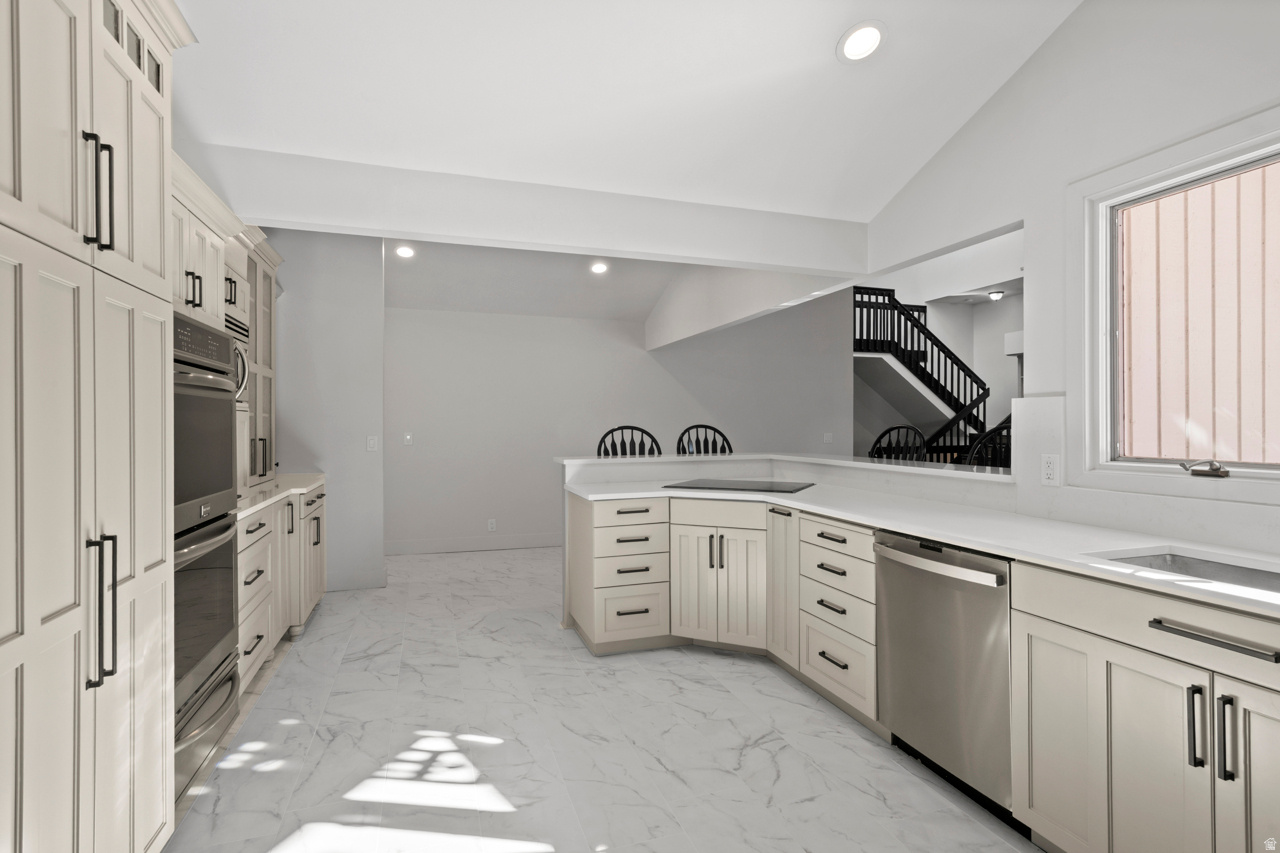 WILLOW CREEK SUB #2 - Residential