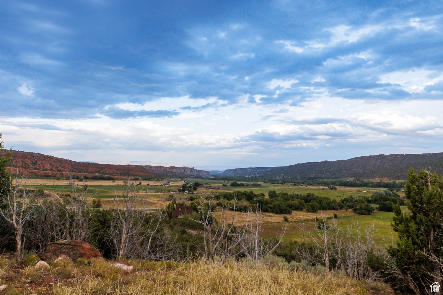 7528 W Red Cloud Loop Rd, Vernal, Utah image 4