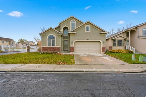 Photo of 5683 W SAYBROOK LN, West Valley City, UT 84128 (MLS # 2124275)
