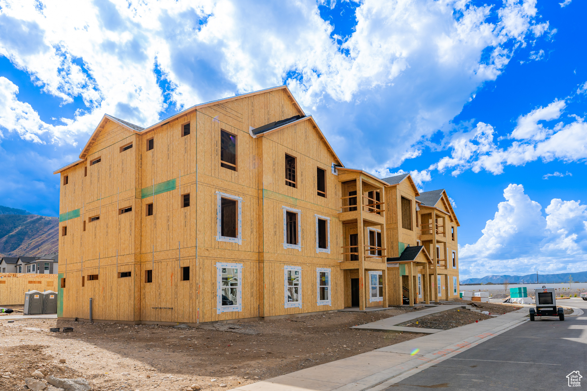 HARMONY RIDGE - Residential