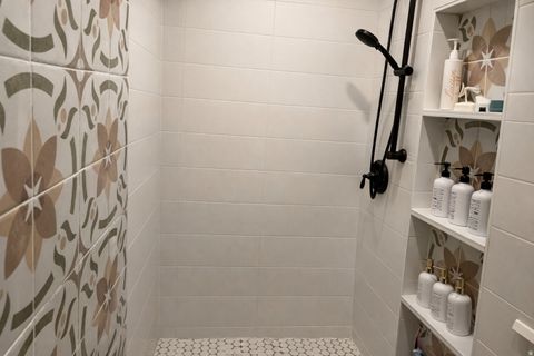 Tiny photo for 211 E SWALLOWTAIL LN, Washington, UT 84780 (MLS # 2144218)