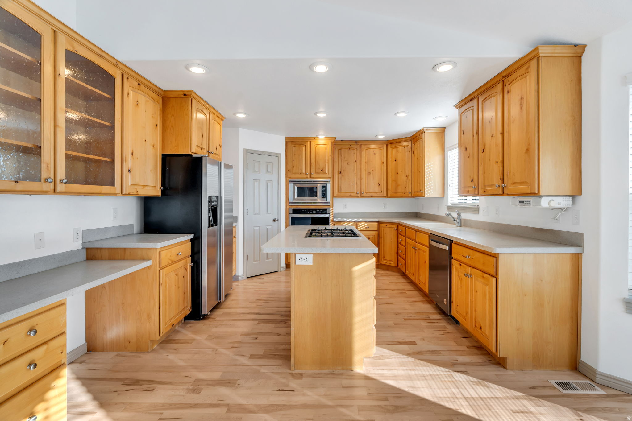 KIRKS FRUIT RANCH - Residential