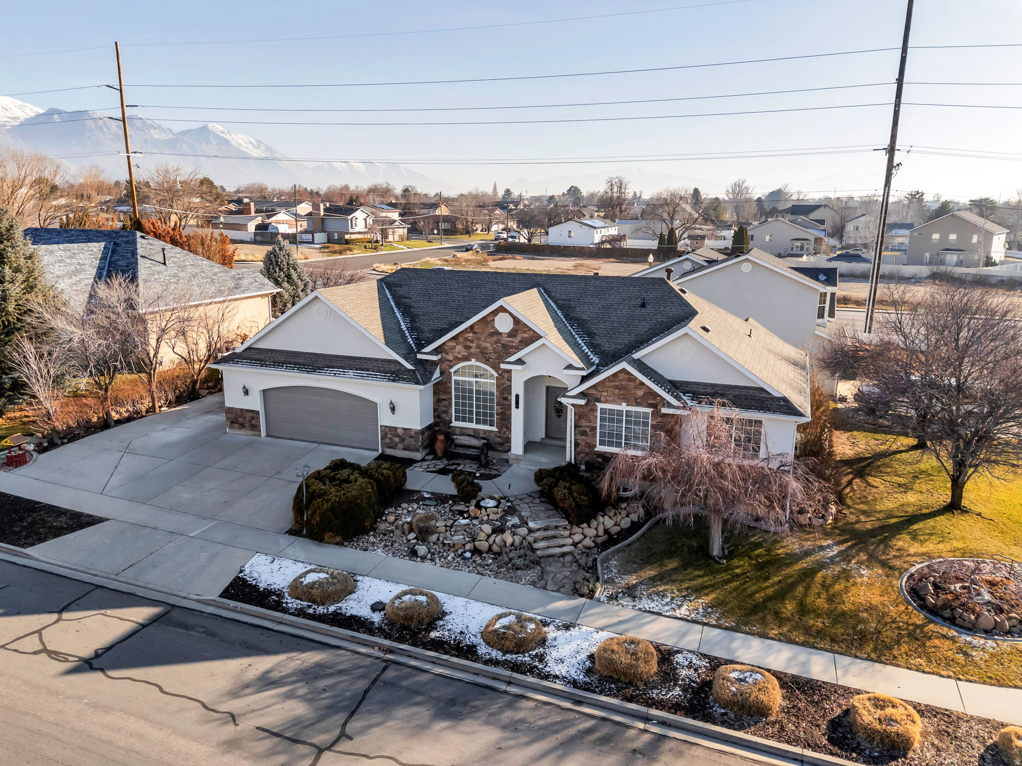 KIRKS FRUIT RANCH - Residential