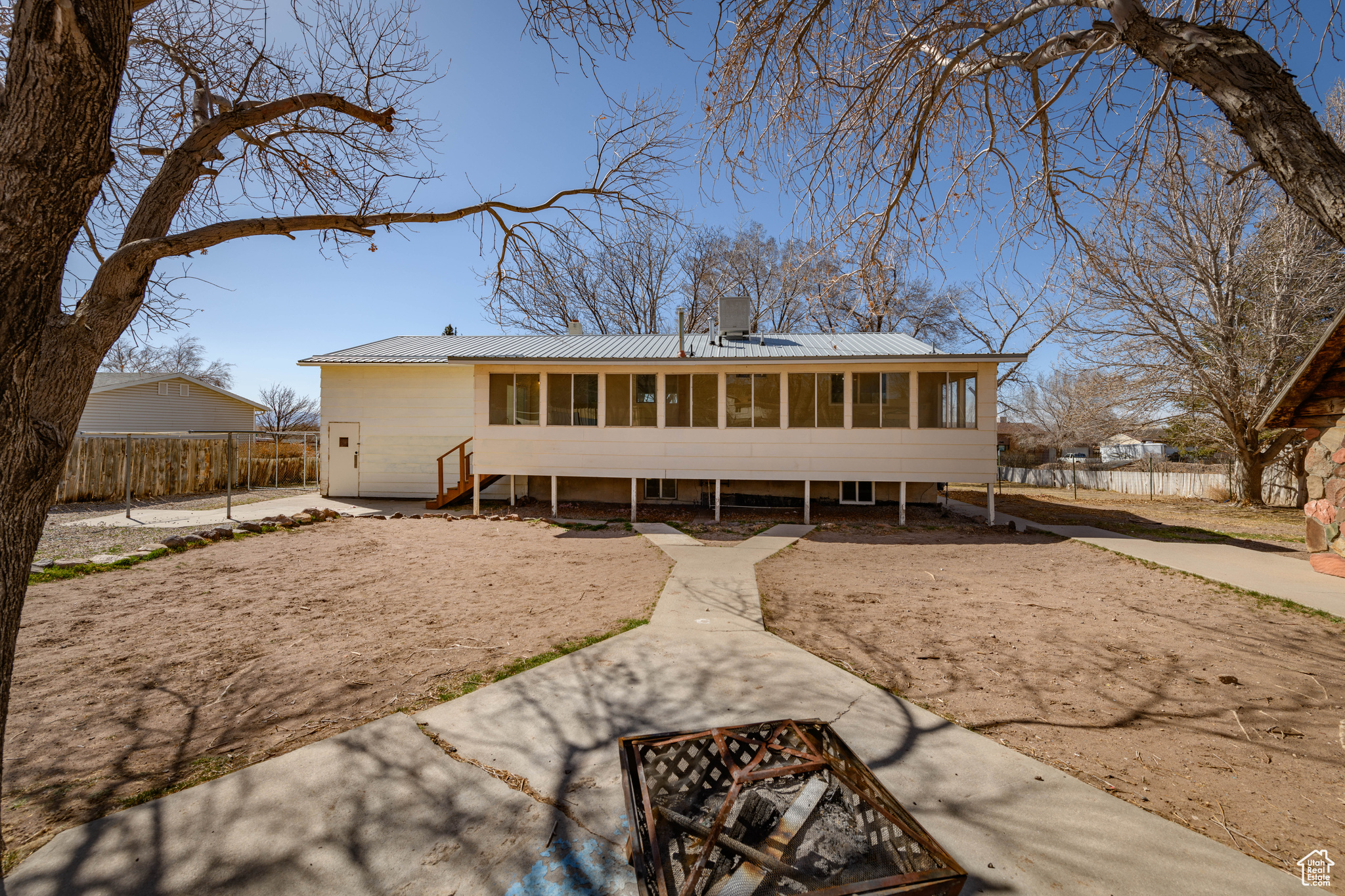 4644 N Pioneer Dr, Enoch, Utah image 5