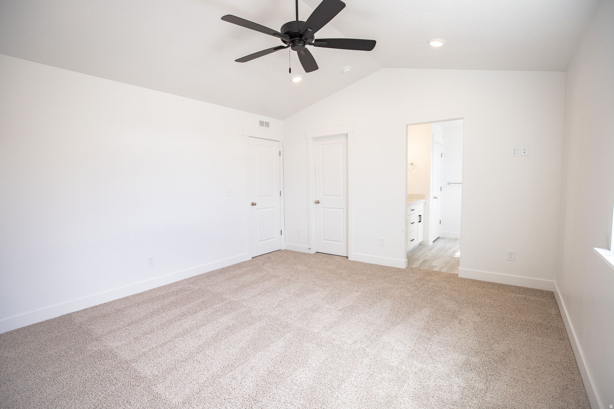 SALEM FIELDS - Residential