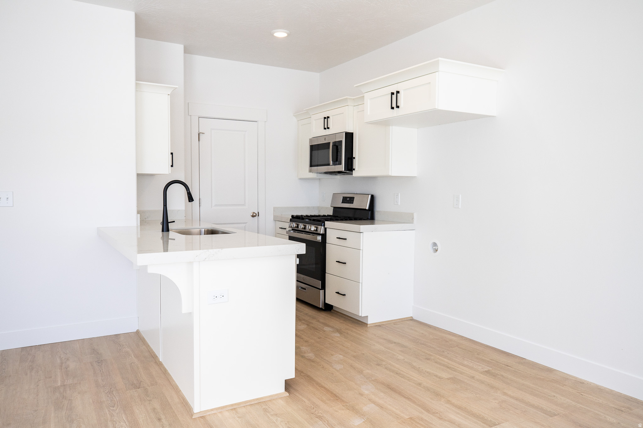 SALEM FIELDS - Residential