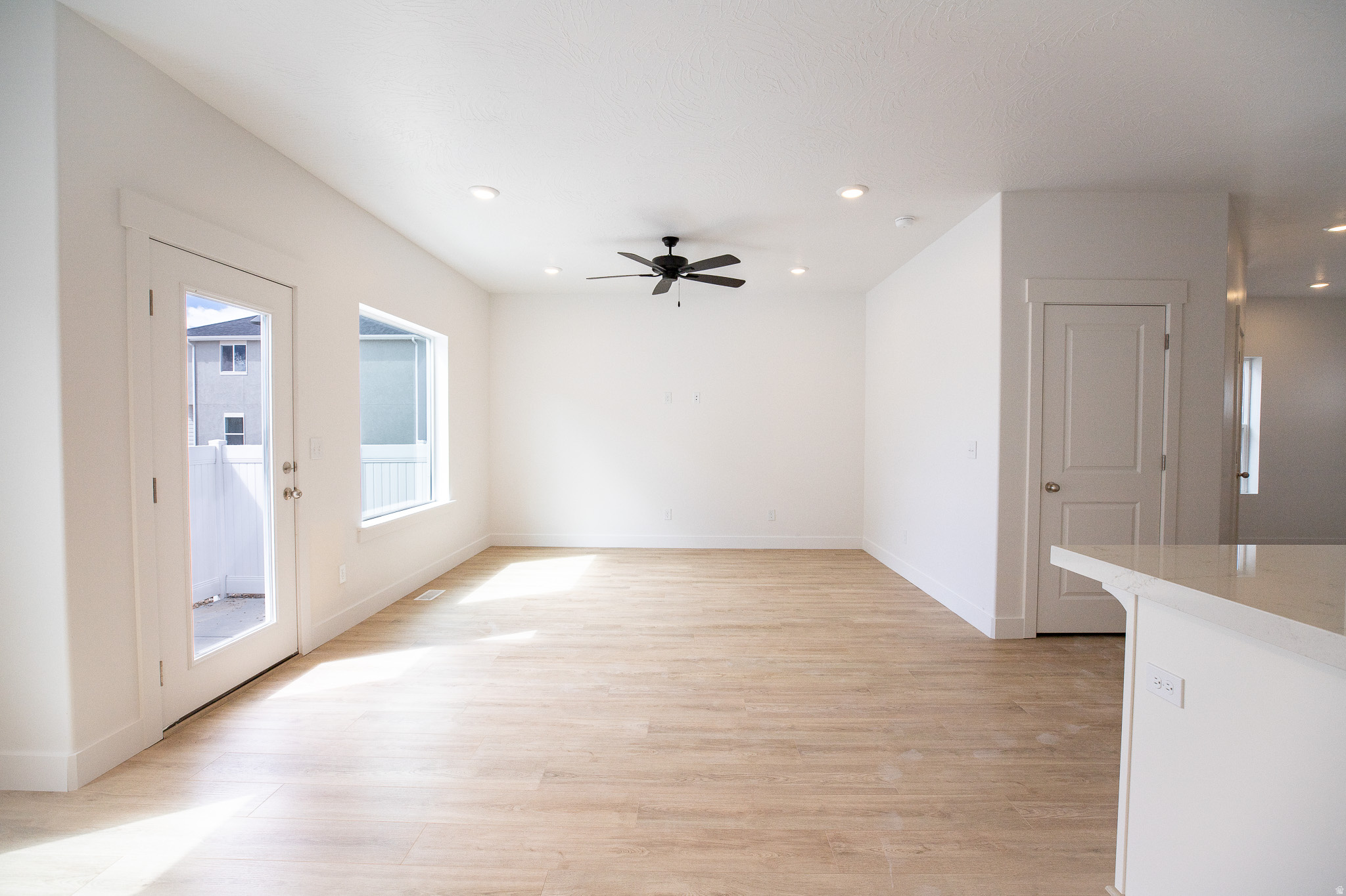 SALEM FIELDS - Residential