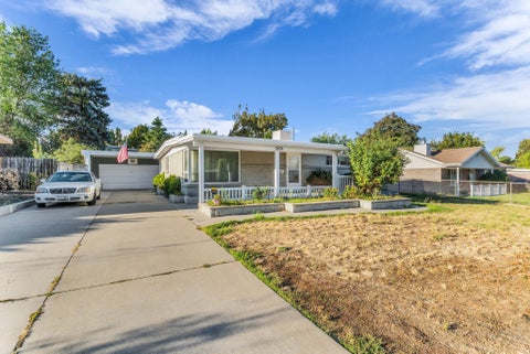 Tiny photo for 2234 E 6675 S, Cottonwood Heights, UT 84121 (MLS # 2182957)