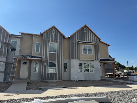 Photo of 2732 S ALLISON WAY #214, Syracuse, UT 84075 (MLS # 2111632) Photo of 2732 S ALLISON WAY #214, Syracuse, UT 84075 (MLS # 2111632)