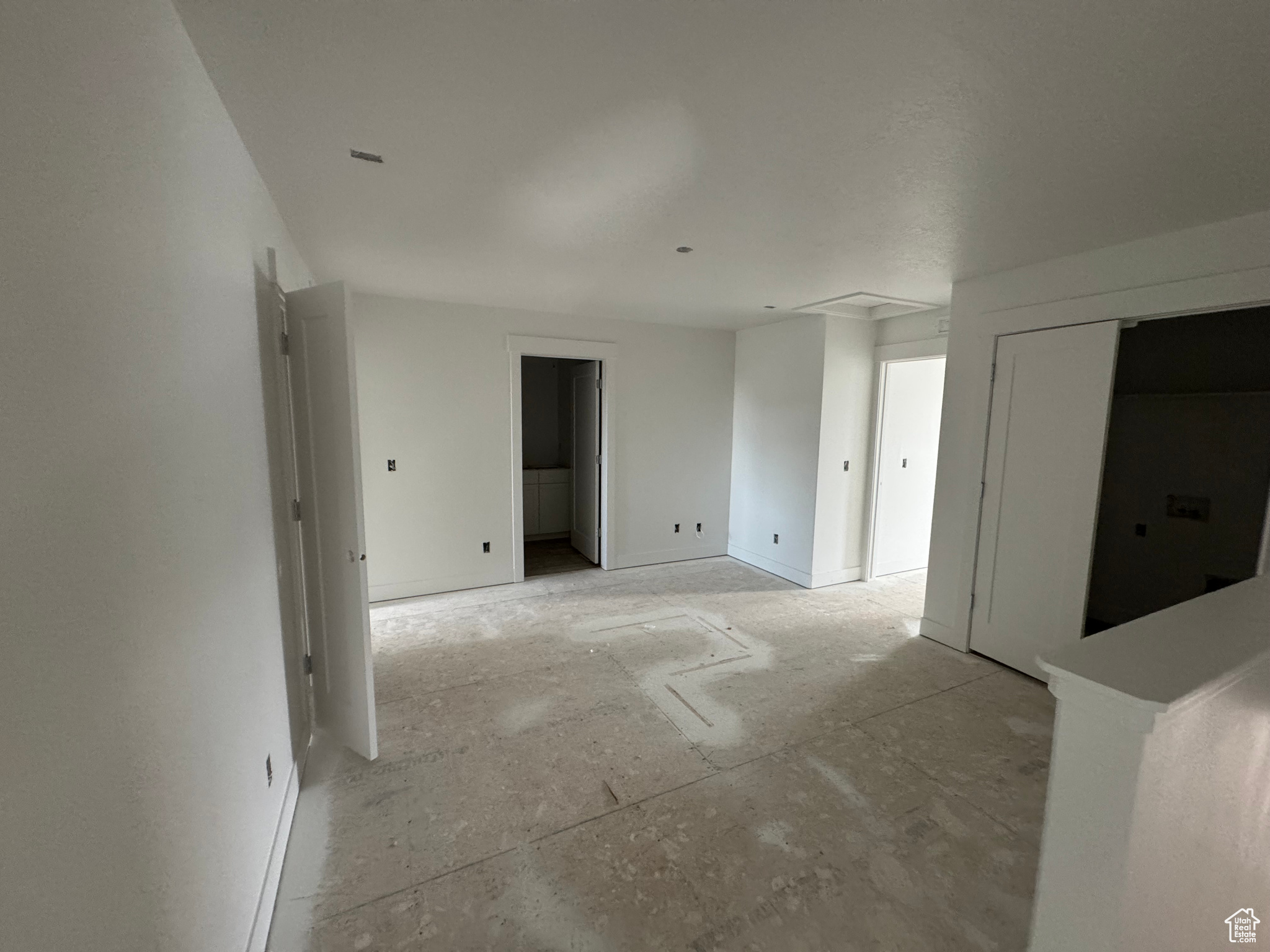 RC'S PARKWEST - Residential