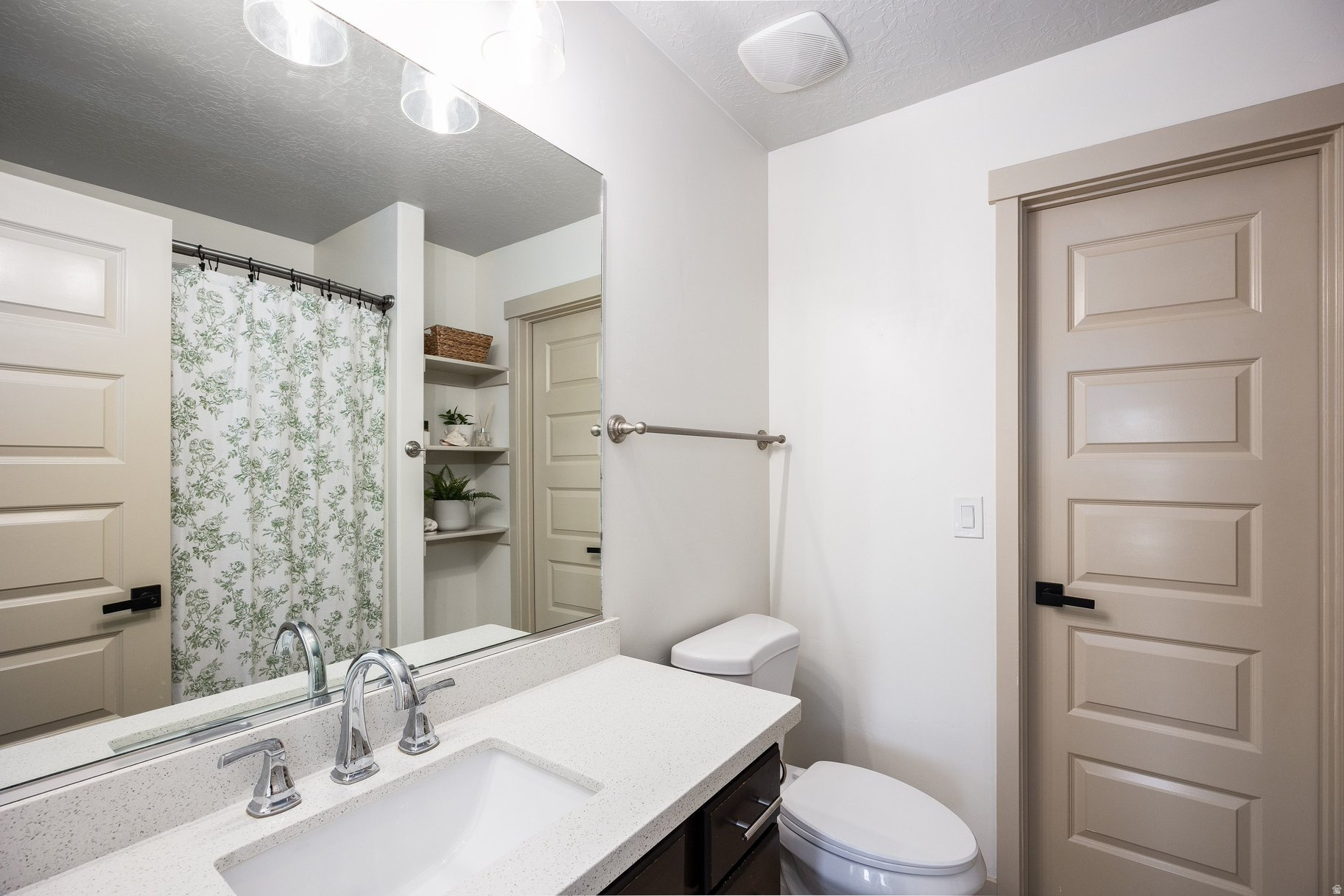 DAYBREAK NORTH SHORE - Residential